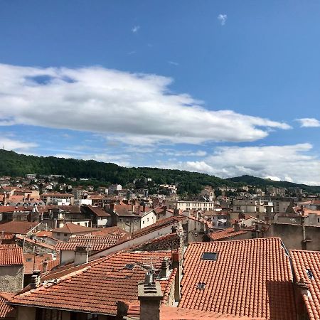 Chez Mick Et Sarah : Vert L'Industriel Le Puy-en-Velay Luaran gambar
